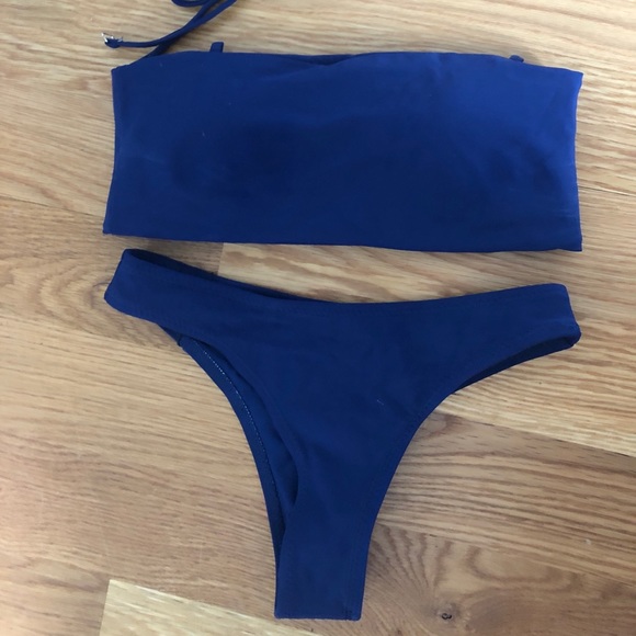 Navy blue strapless bikini - Picture 2 of 2